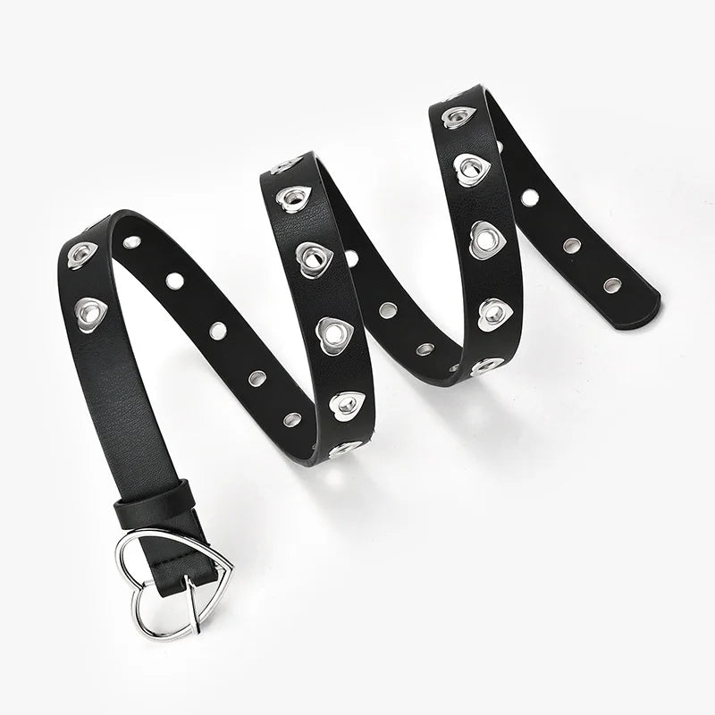 Rebel Yell™ Edgy Heart Buckle Belt