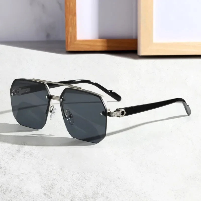 Black Diamond Aviators